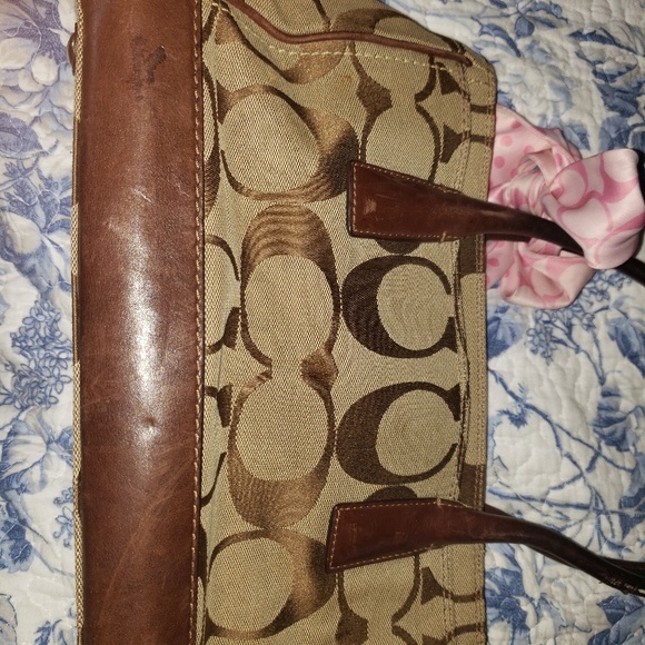 Purse - Picture 2 of 4